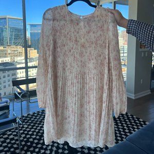 Aritzia Daydreamer mini dress